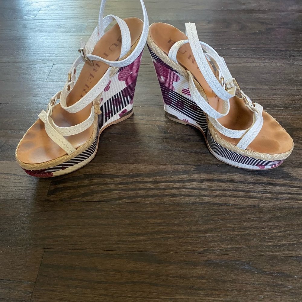 Burberry White and Pink Wedge Sandals with Ankle Straps